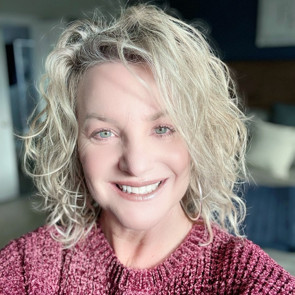 Meet your Posher, Sharon